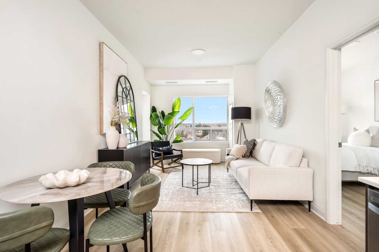 Stone West - Photo 2 of 28