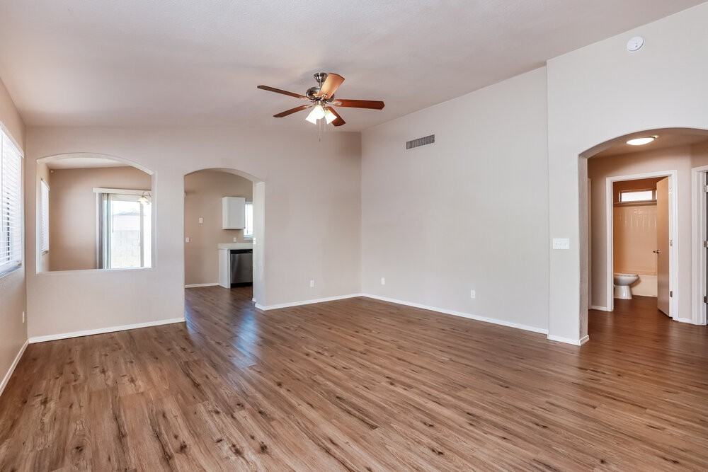 9009 E Kinross Dr - Photo 4 of 16