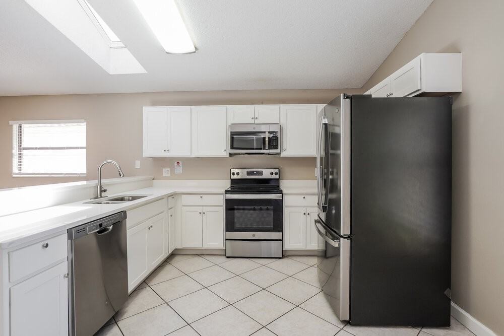 3422 Burlington Dr - Photo 6 of 16