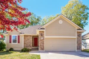 featured image of 512 Hibiscus Dr
