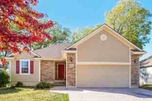 512 Hibiscus Dr - Photo 1 of 1