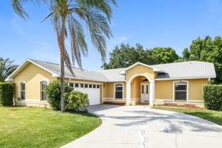 2318 Sweetwater Blvd - Photo 1 of 1