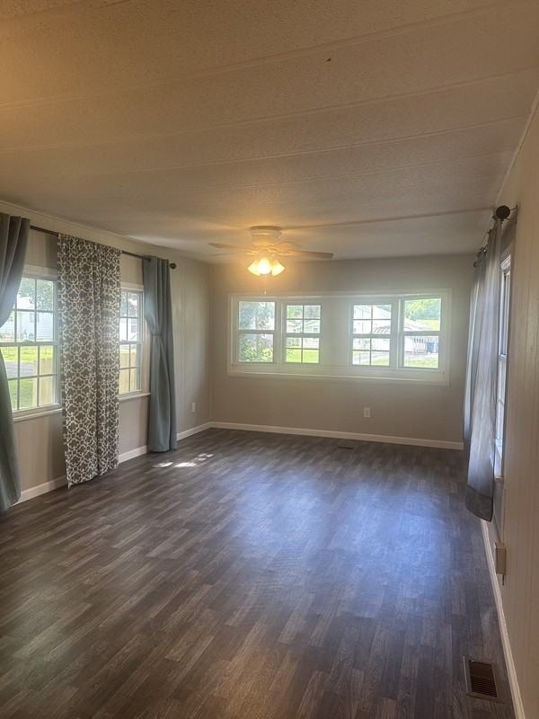 134 Lakeside Ave - Photo 2 of 8