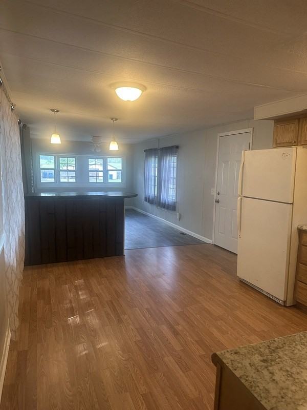 134 Lakeside Ave - Photo 4 of 8