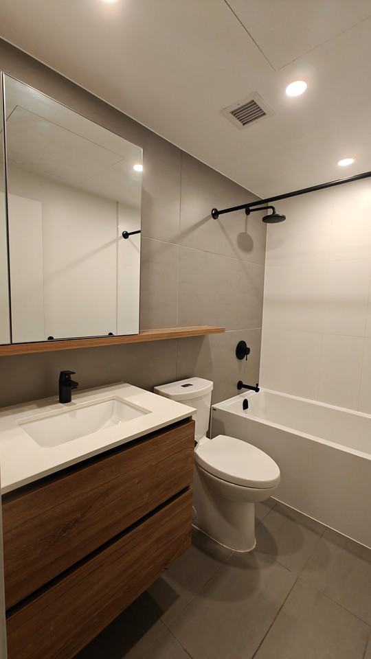 104 Ave & University Dr #1503 - Photo 6 of 9