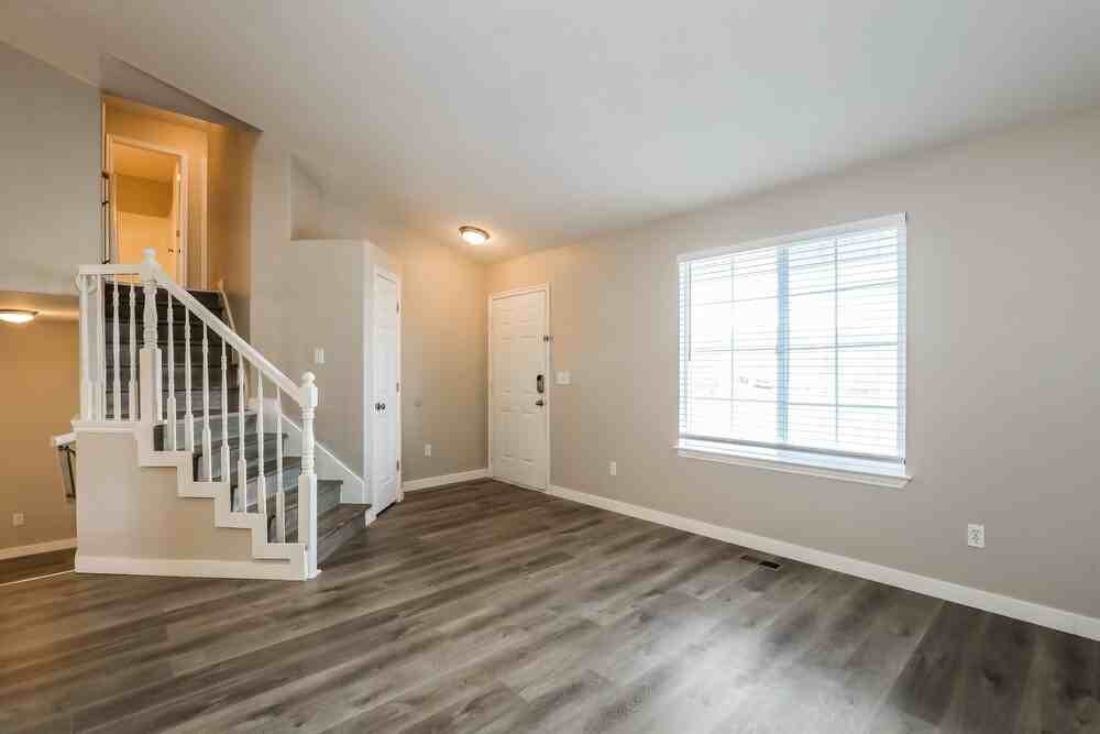 3275 S Newmark Dr - Photo 6 of 19