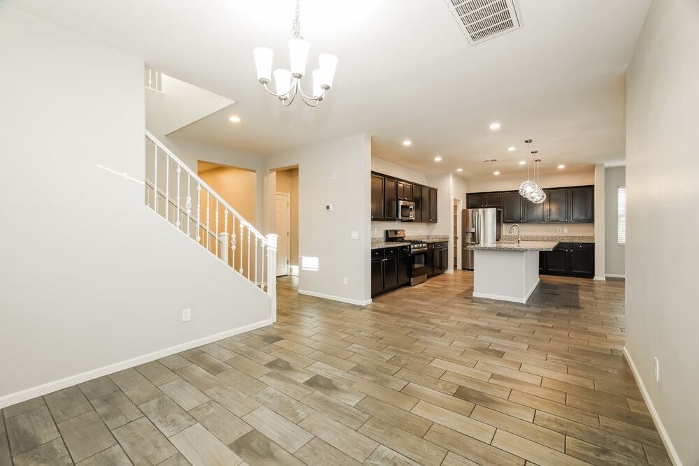 12125 W Remuda Dr - Photo 5 of 17