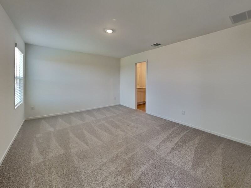 3707 Longleaf Dr - Photo 6 of 19