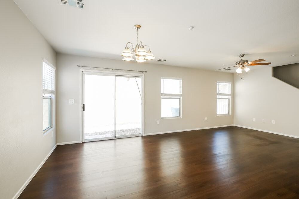 7332 Camden Pine Ave - Photo 7 of 17