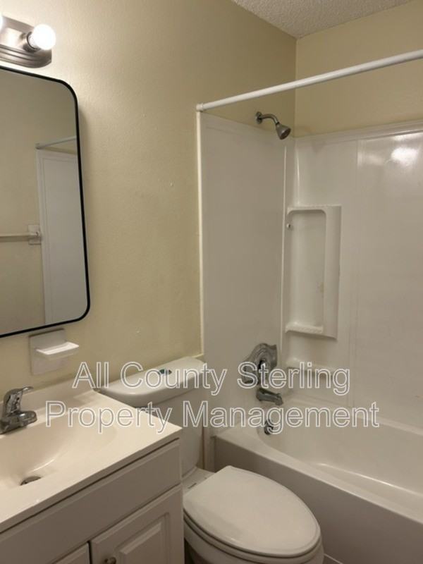 6224 Stanwin Dr - Photo 6 of 12