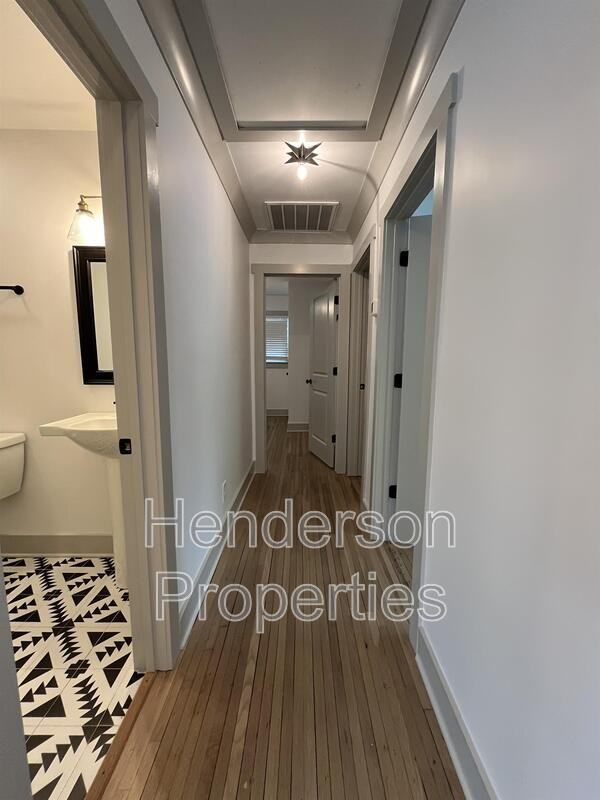 4009 Crestridge Dr - Photo 3 of 9