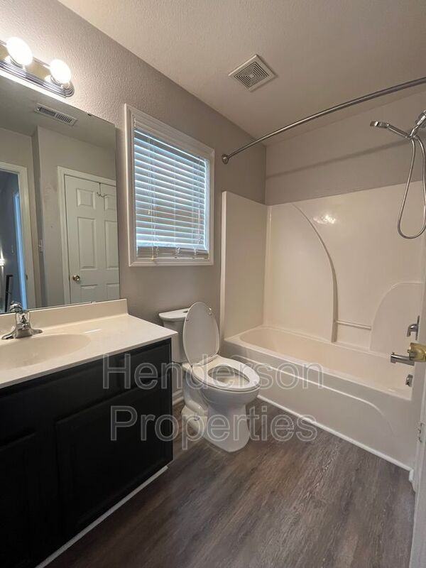 606 Tribune Dr - Photo 5 of 12