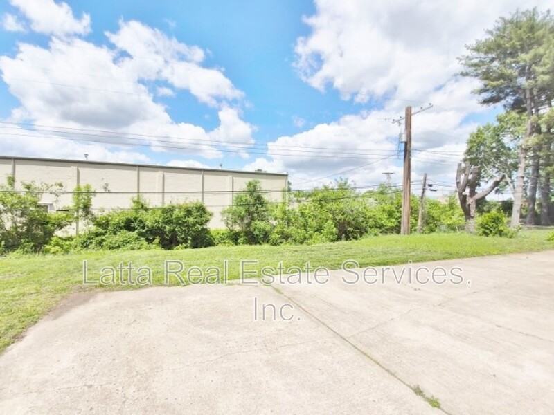 719 Nw 6th St - Photo 3 of 14
