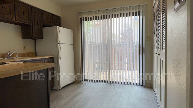 25 Royal Crest Dr #A - Photo 5 of 13