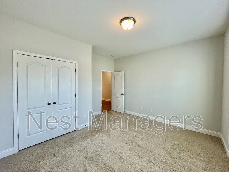 279 Cromwell Ct - Photo 6 of 26