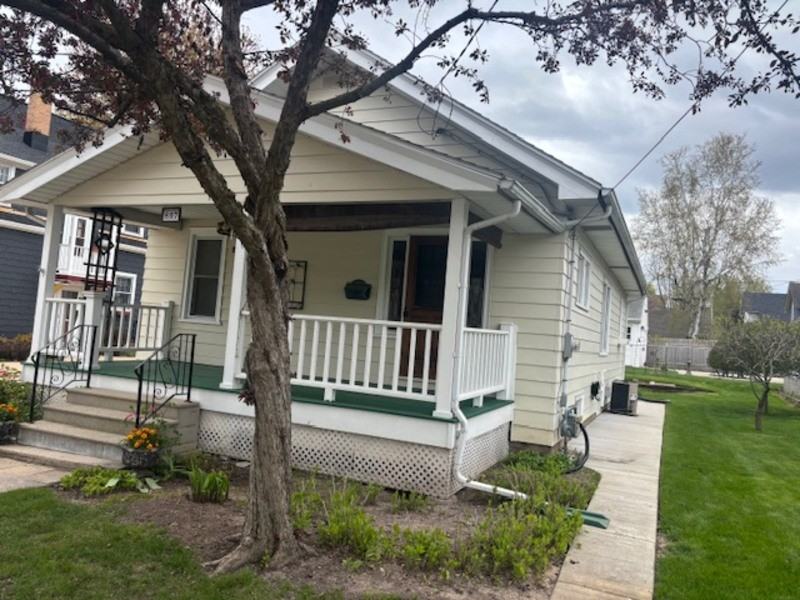 807 E Atlantic St - Photo 2 of 15