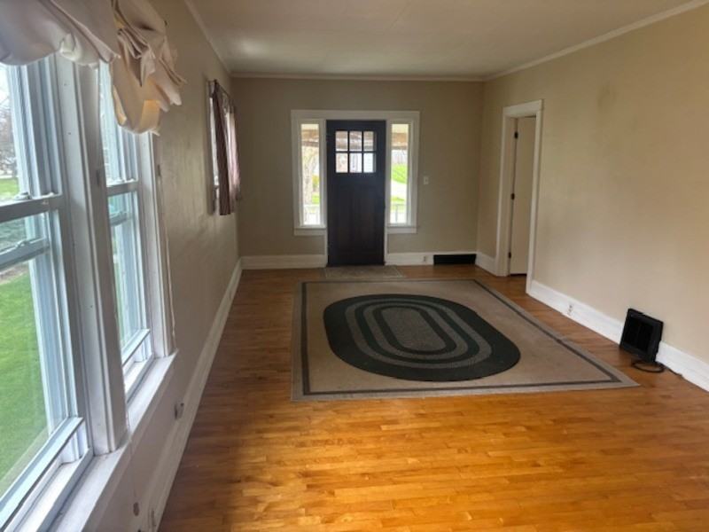 807 E Atlantic St - Photo 3 of 15