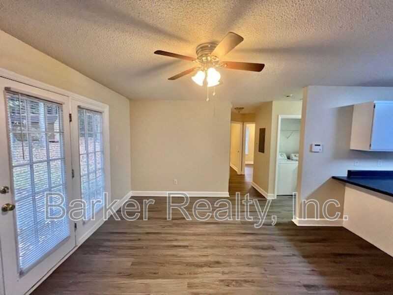 1401 E Lenoir St - Photo 5 of 18