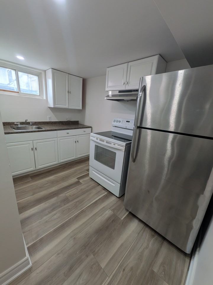 29 Sauer Avenue #2 - Photo 4 of 9