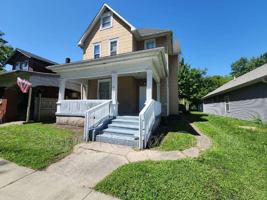 featured image of 121 Gilbert Ave #1