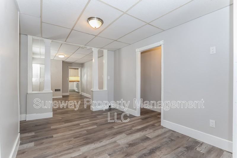 15 Marshall Ave - Photo 2 of 15