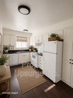 featured image of 330 Bird St #13