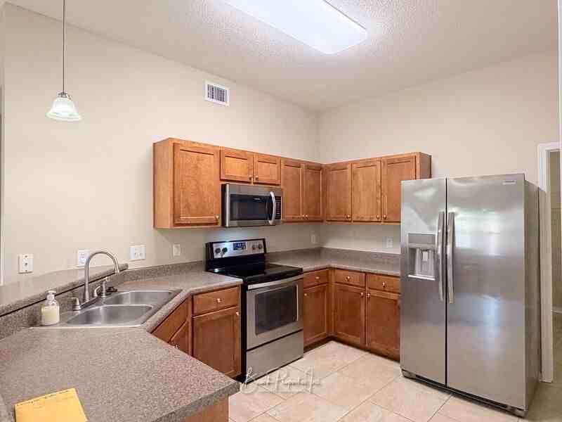 4718 Lemoyne Vista Dr - Photo 5 of 36