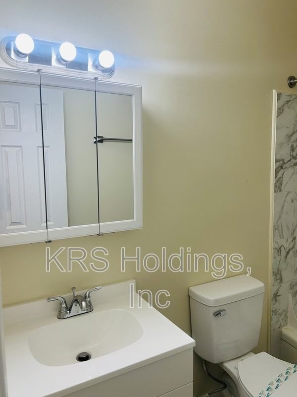 5237 Goolsby Ct - Photo 4 of 24