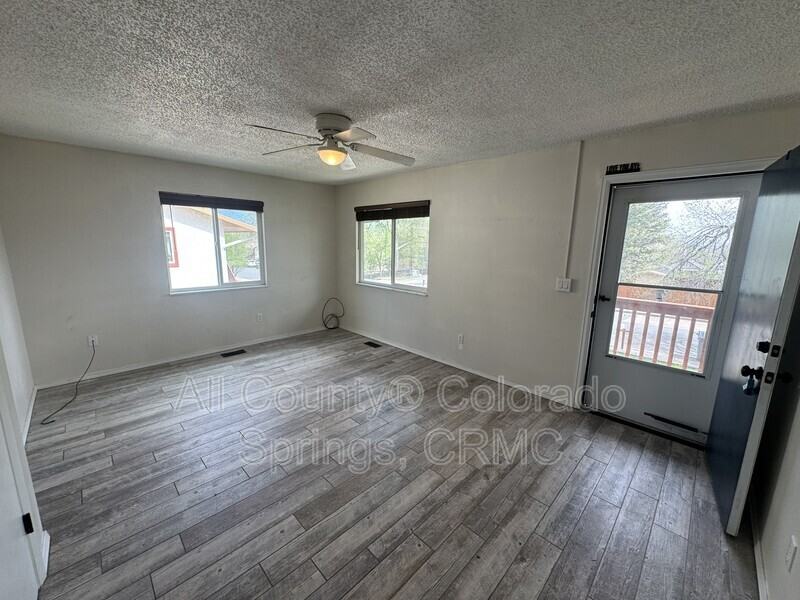 1338 Westend Ave - Photo 5 of 17