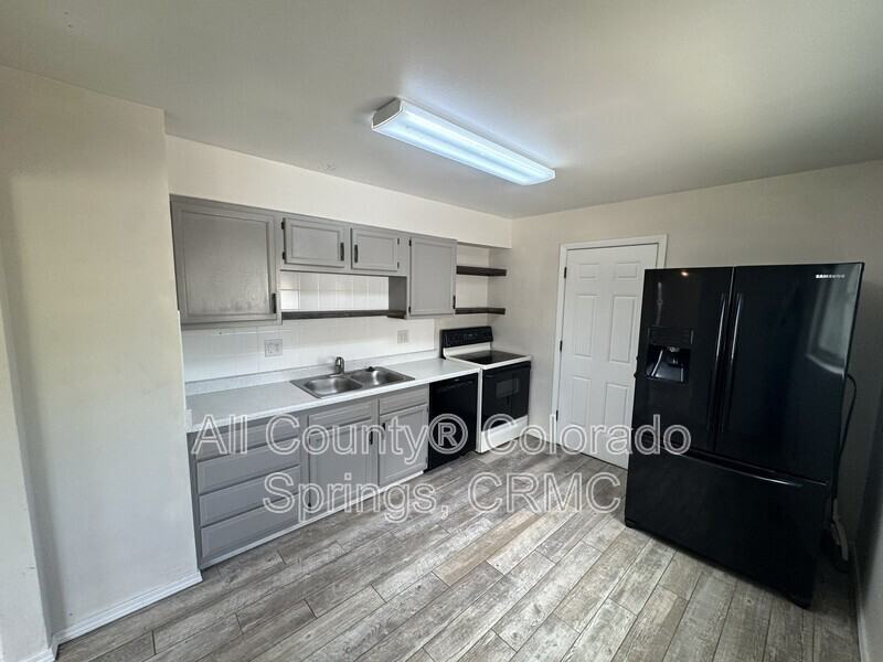 1338 Westend Ave - Photo 2 of 17