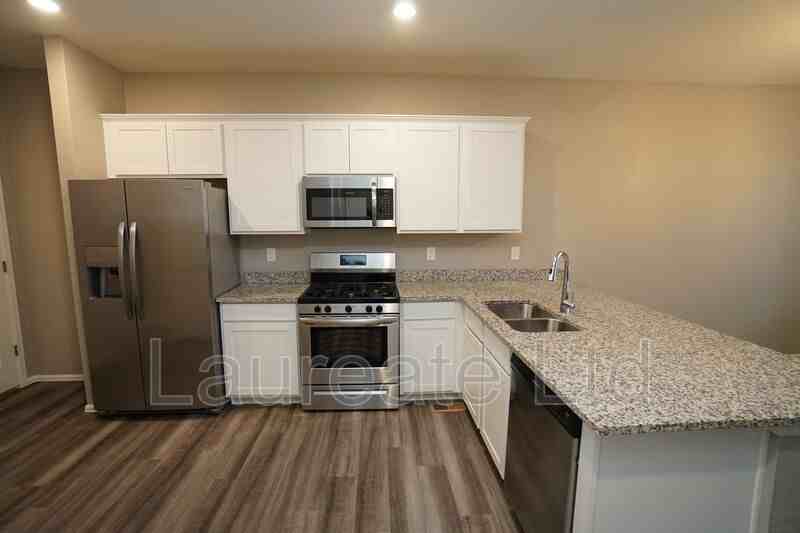 11755 Lovegrass Dr - Photo 7 of 25