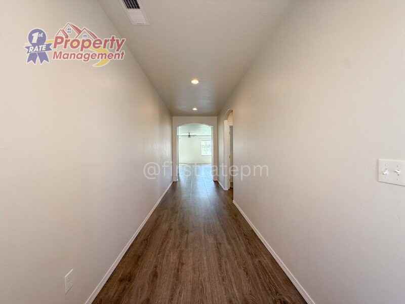 4800 Great Falls Ave - Photo 2 of 33