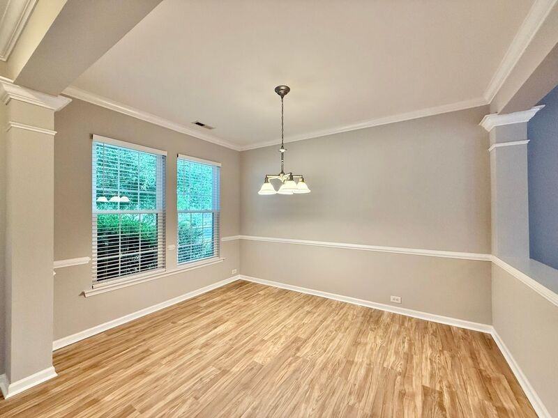 2113 Trefoil Ln - Photo 2 of 25