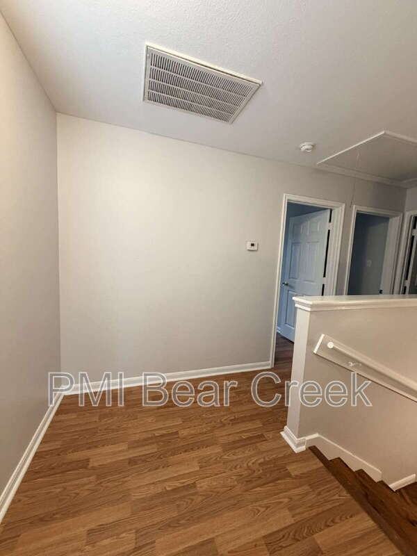 6407 Waldron Dr #A - Photo 7 of 23