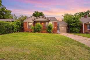 2228 Sw Grand Blvd - Photo 1 of 1