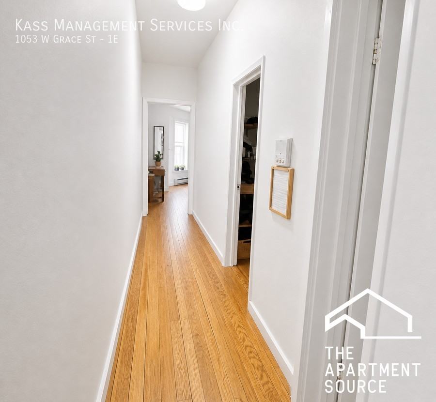 1053 W Grace St #1E - Photo 6 of 10