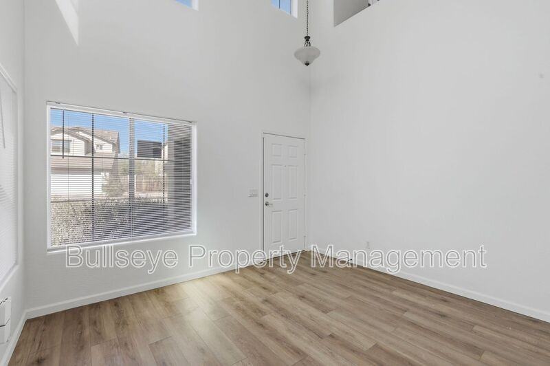 27513 N 63rd Dr - Photo 5 of 34