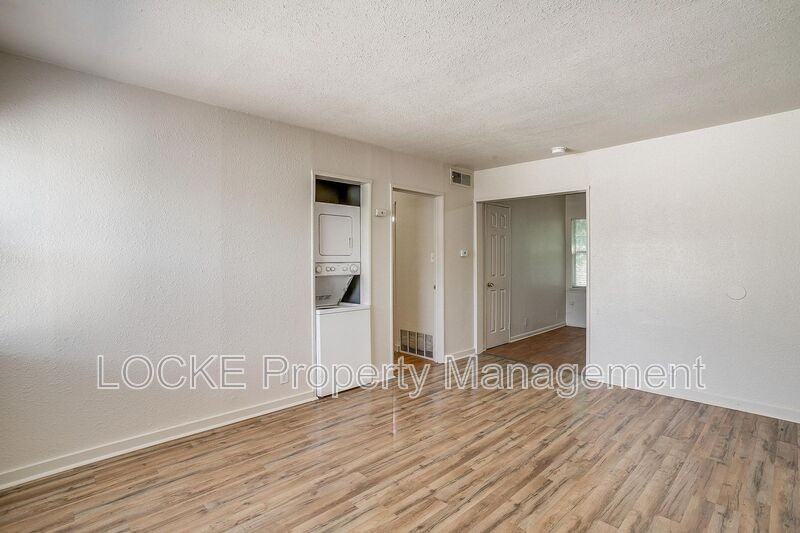 3419 S University Dr #D - Photo 7 of 18