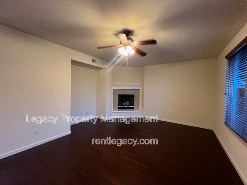 2157 Promise Way - Photo 4 of 21