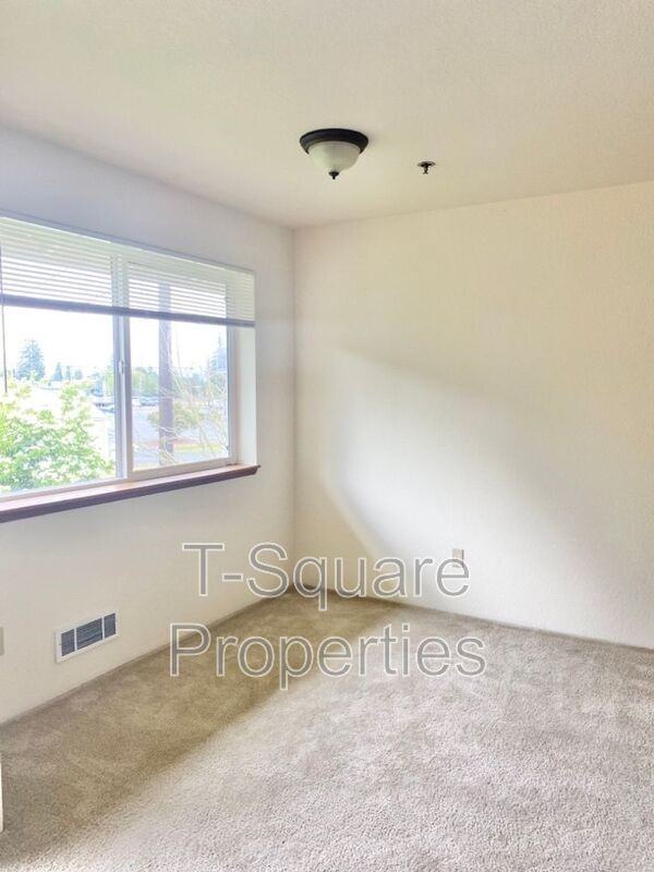 9719 Holly Dr #205 - Photo 2 of 11