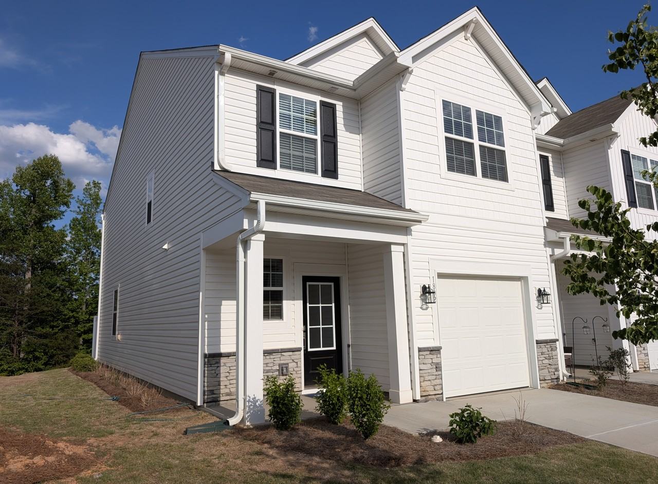 1802 Pheasant Trace Cir #1 - Photo 2 of 31