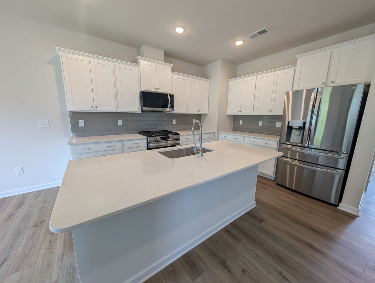 1802 Pheasant Trace Cir #1 - Photo 5 of 31