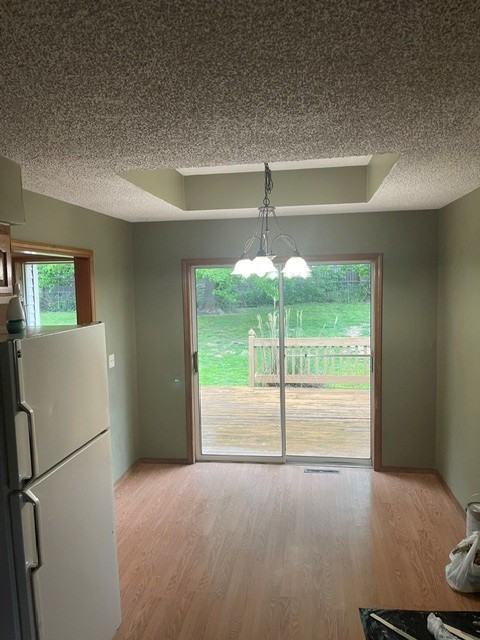 3295 W Rockwood St #1 - Photo 4 of 30