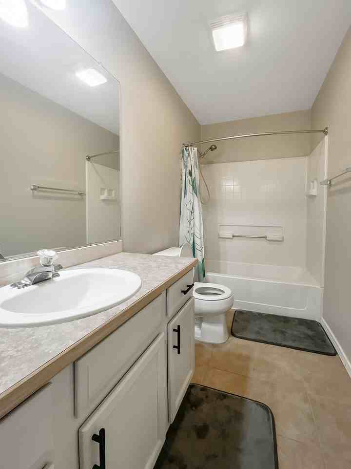 10506 Ridge Park Dr #1 - Photo 6 of 10