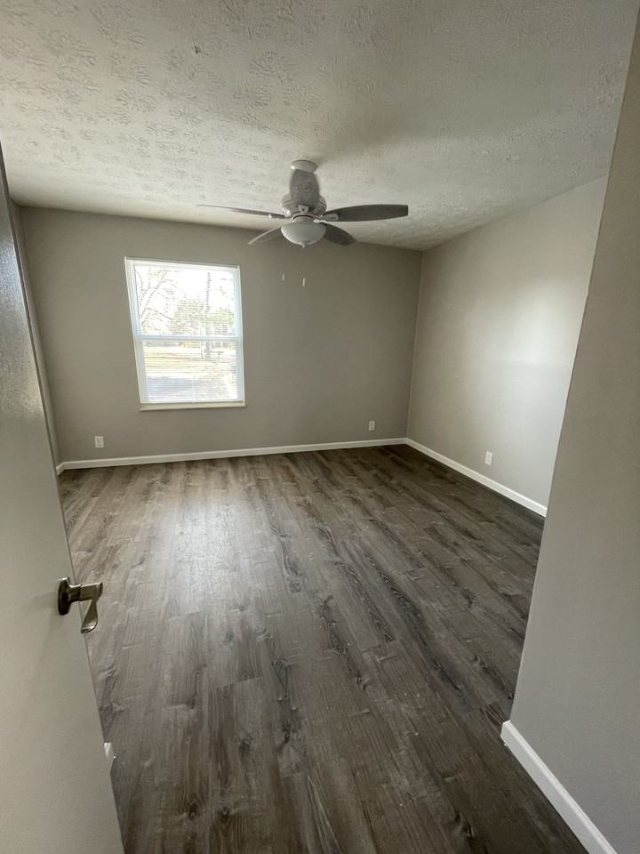 4800 Scheel Road14 #14 - Photo 2 of 13