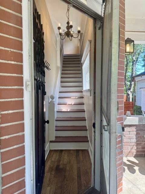 2020 Linden Avenue - Photo 3 of 25