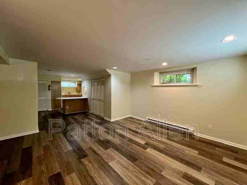 35 Herron Ave #5 - Photo 2 of 21
