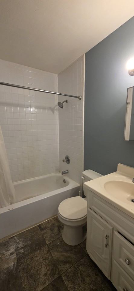 3312 B Niagara Drive - Photo 2 of 14
