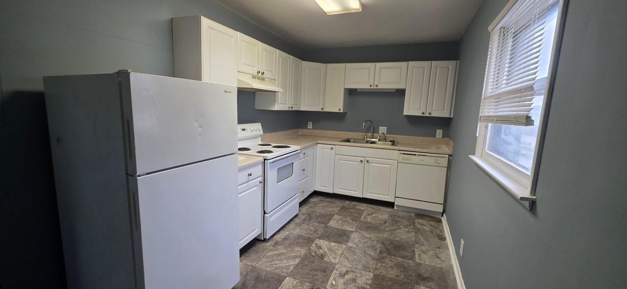 3312 B Niagara Drive - Photo 5 of 14