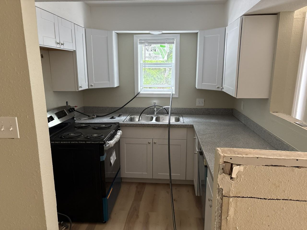 850 Field Avenue Northwest - Photo 2 of 3